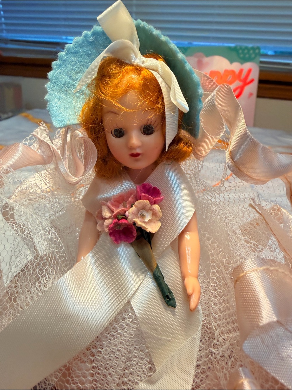 Knickerbocker doll - Picture 3 of 9